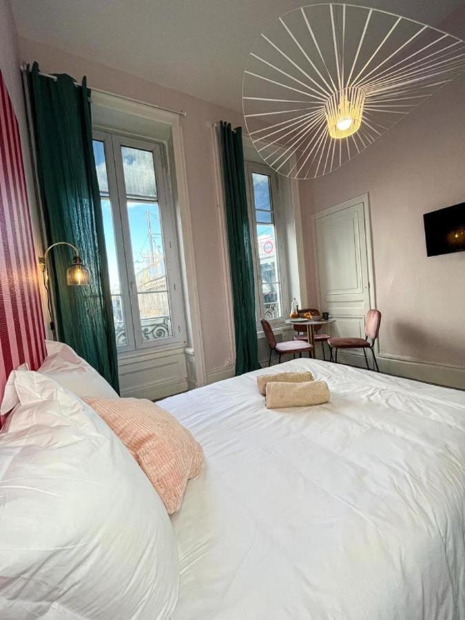 Suite Whitney Lyon Buitenkant foto